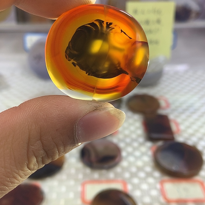 玛瑙/玉髓未镶嵌颈饰