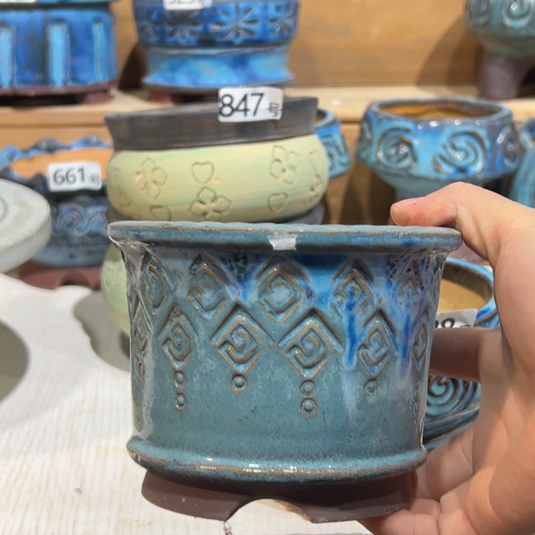 丁***毛尚雅陶坊多肉花盆，待选盆