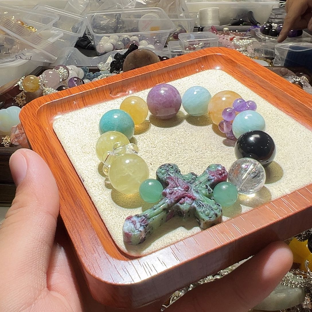 水晶手链未镶嵌水晶手链