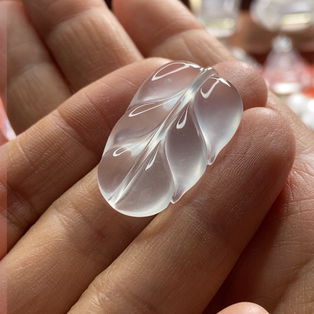 石英质玉颈饰未镶嵌