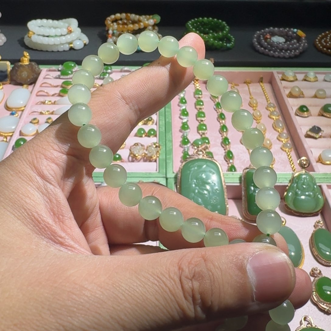 和田玉手链未镶嵌晴水青提猫眼7.8mm手链