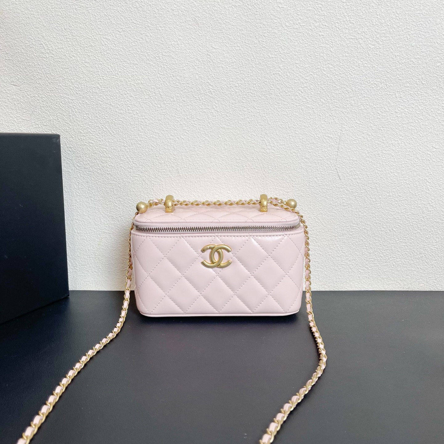 95新 Chanel/香奈儿 98新 奢总管/双金珠长盒子包/芯片