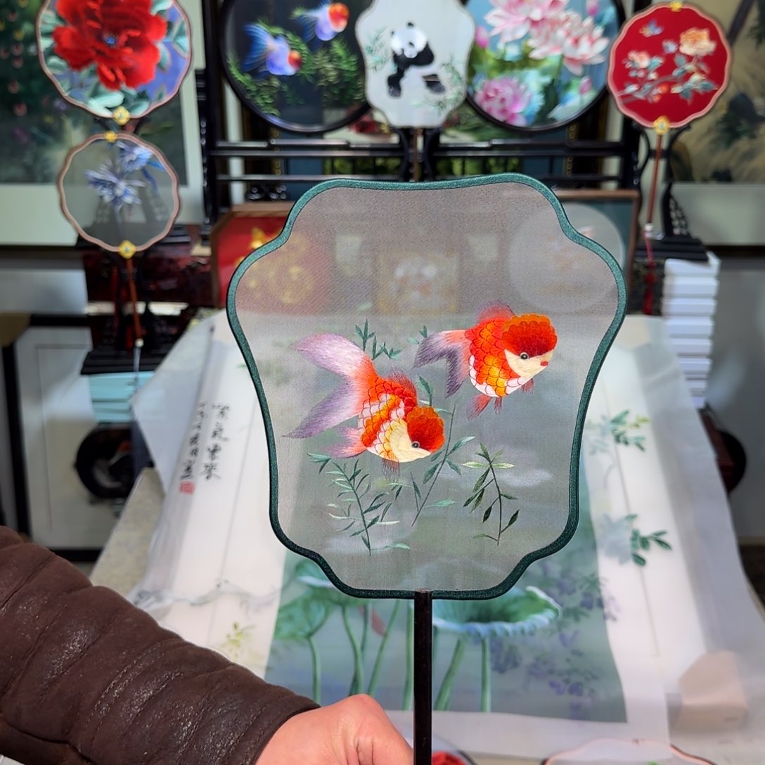 刺绣刺绣工艺精湛