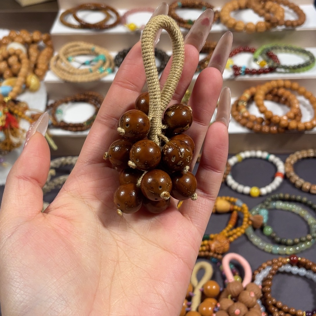 z****45788655哈哈哈哈788