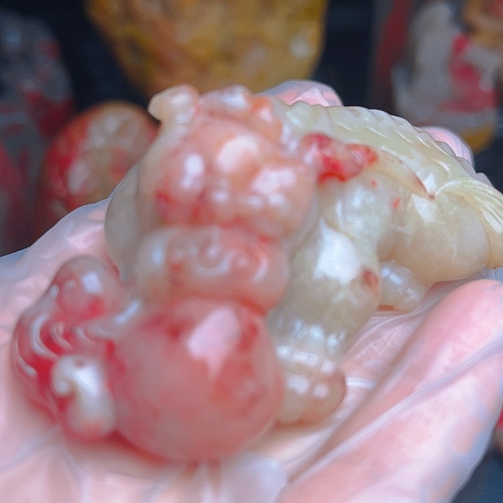 巴林鸡血石楚*猪巴林鸡血石精品把件