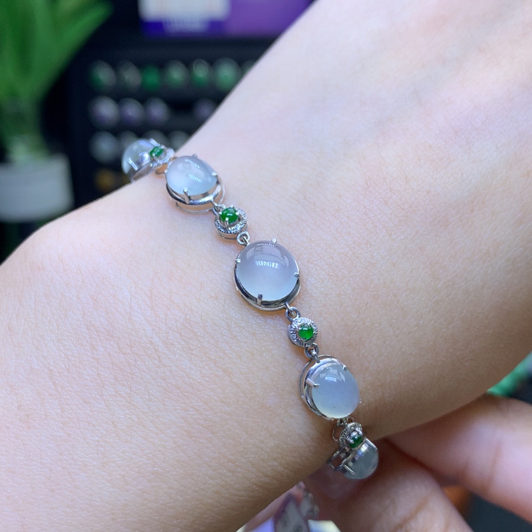 翡翠颈饰18K金镶嵌天然