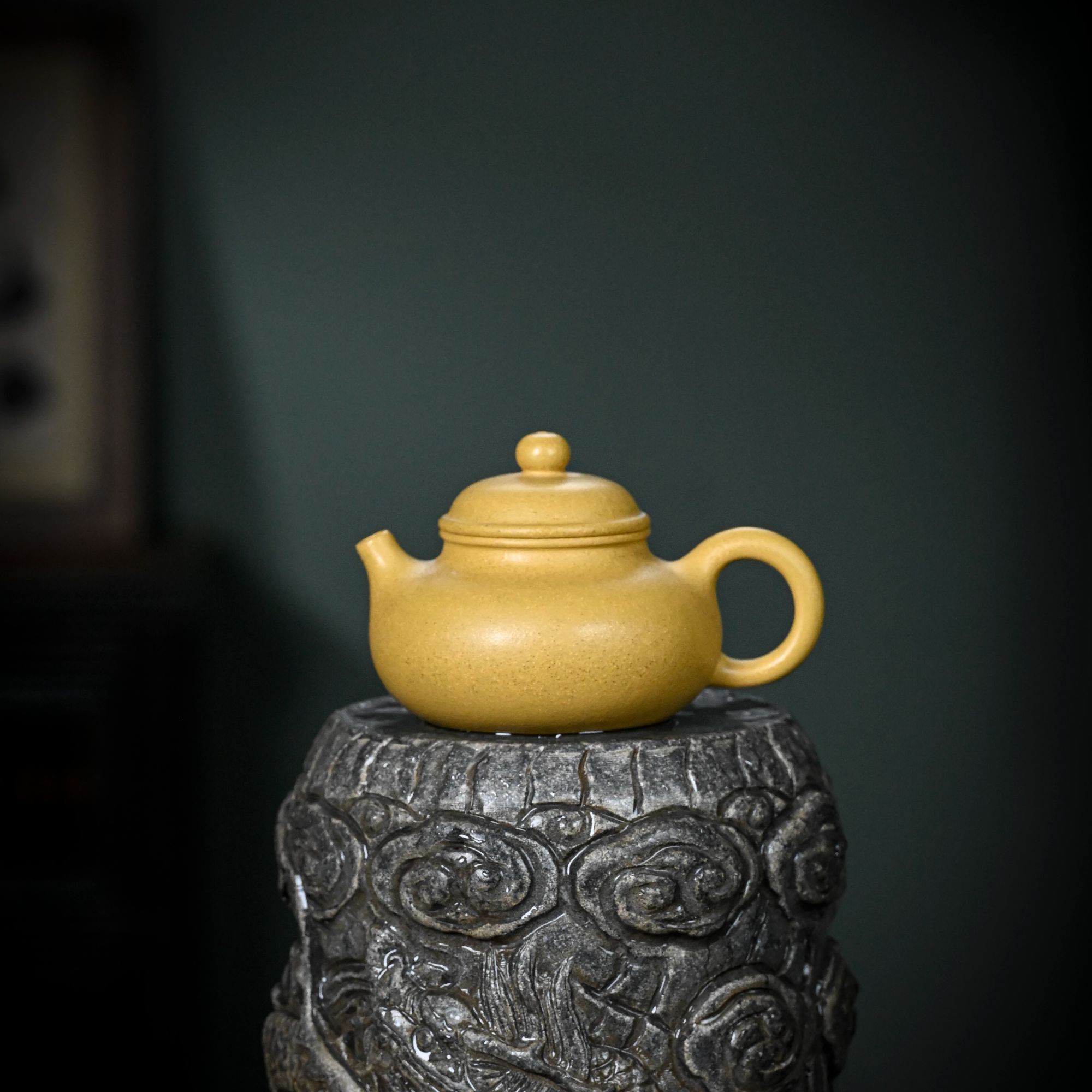 【黄金段·容天壶】原矿矿黄金段精工手制容天壶170CC 周 纳底