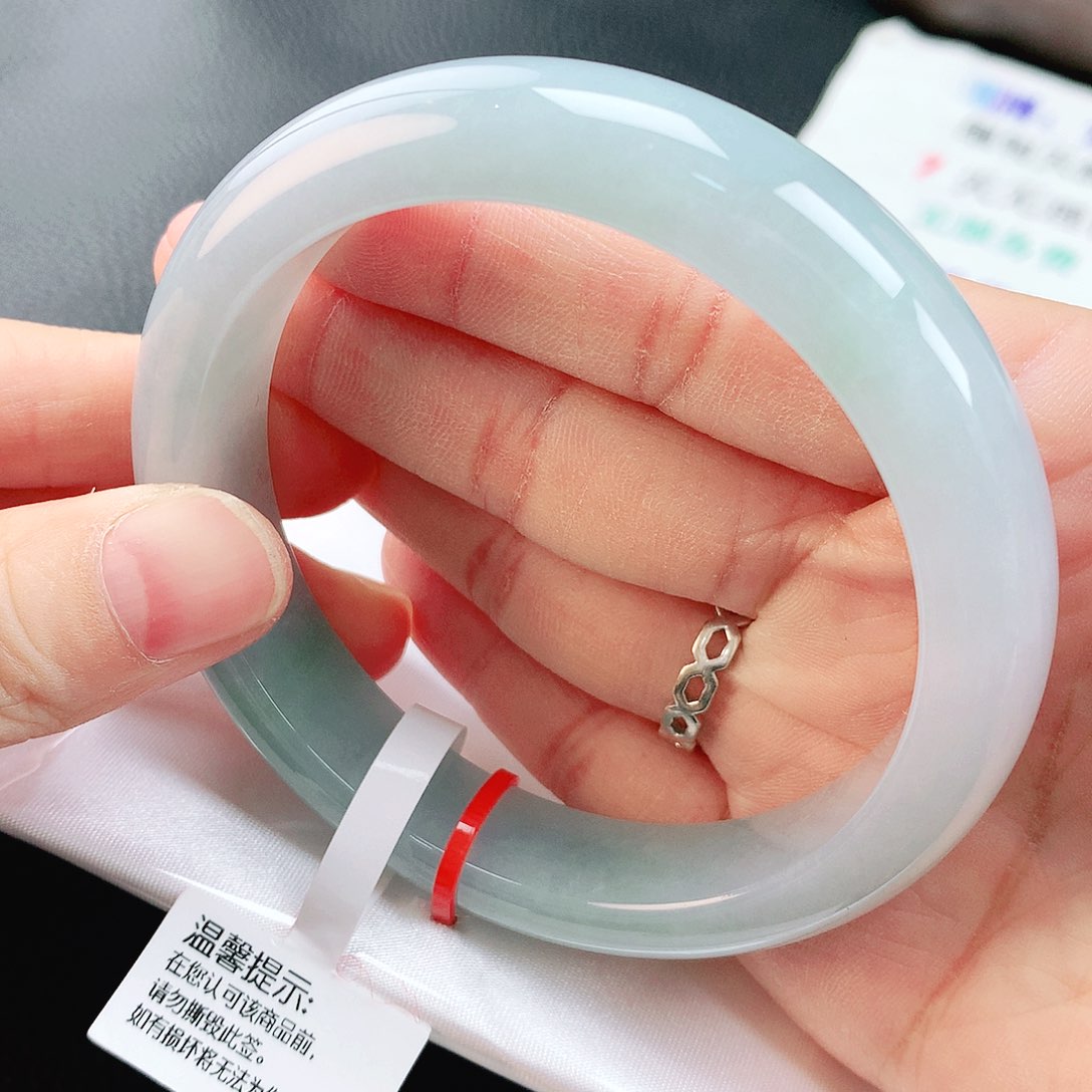 未镶嵌手镯翡翠60+冰海蓝之谜色