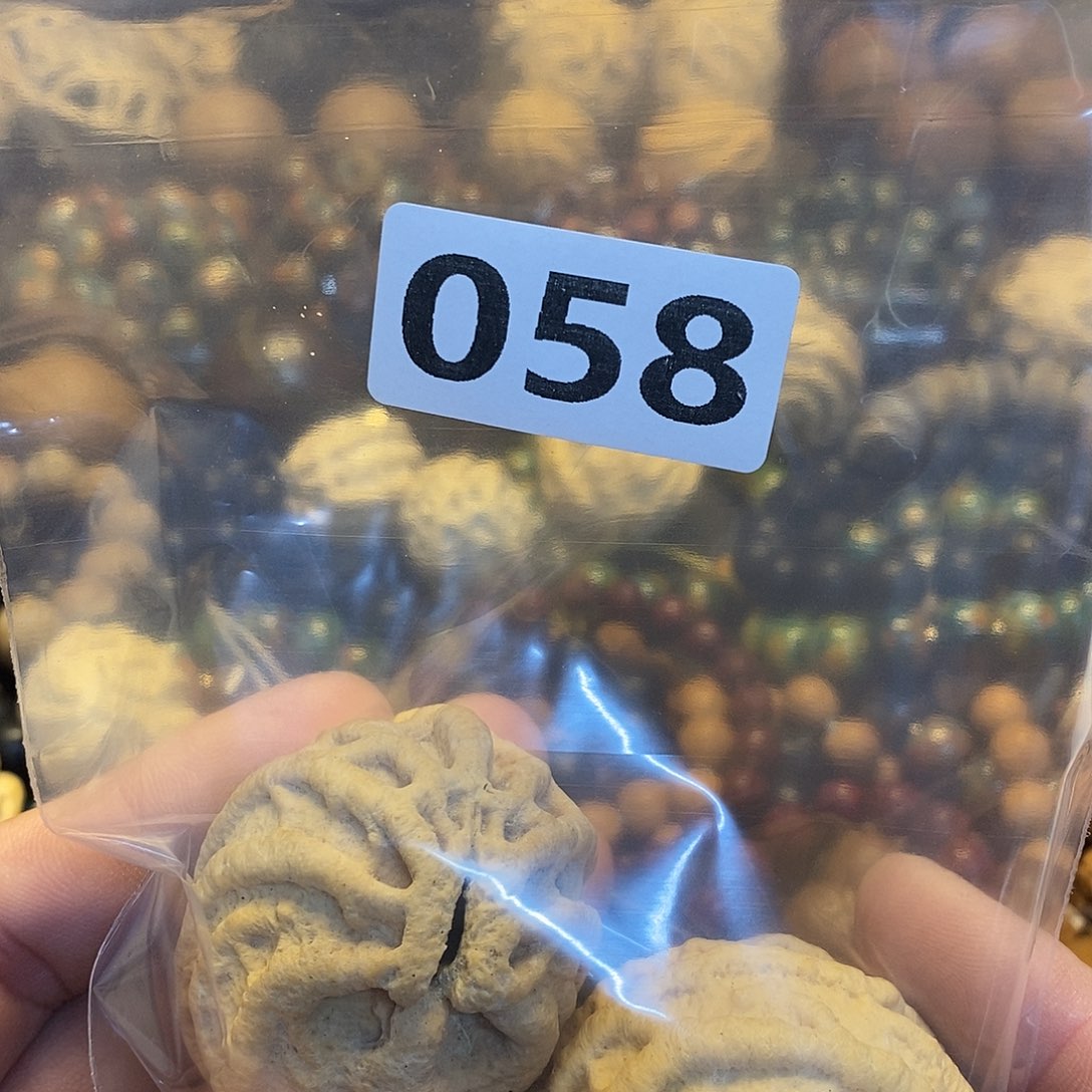 吊坠橄榄核开****哥