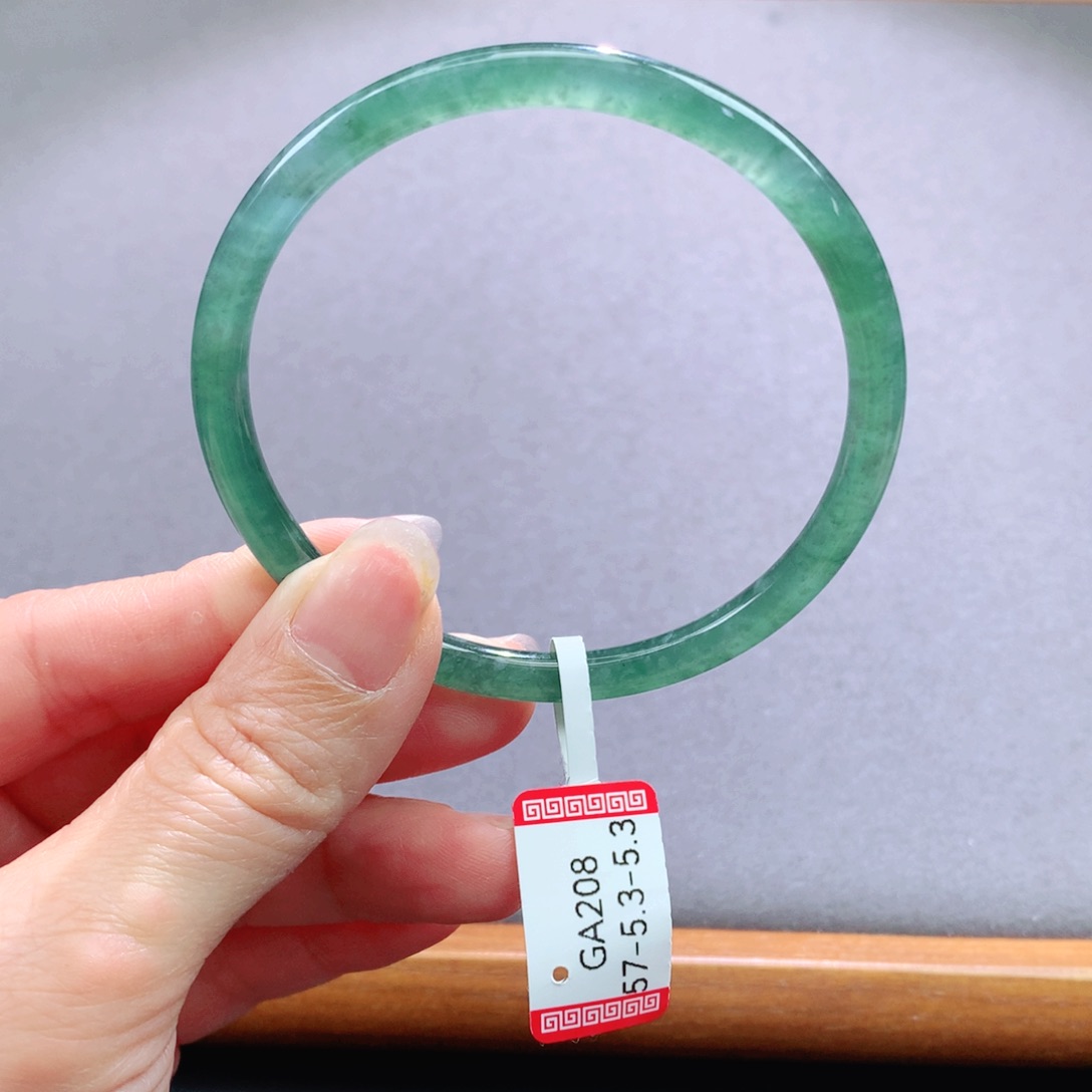 翡翠未镶嵌手镯天然翡翠手镯