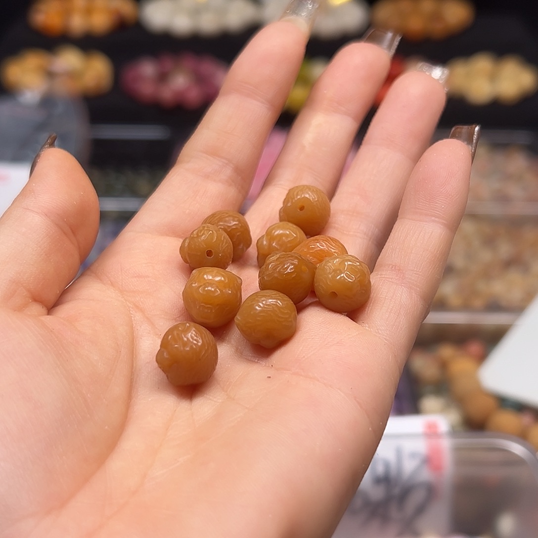 手串菩提根/象牙果老虎23颗