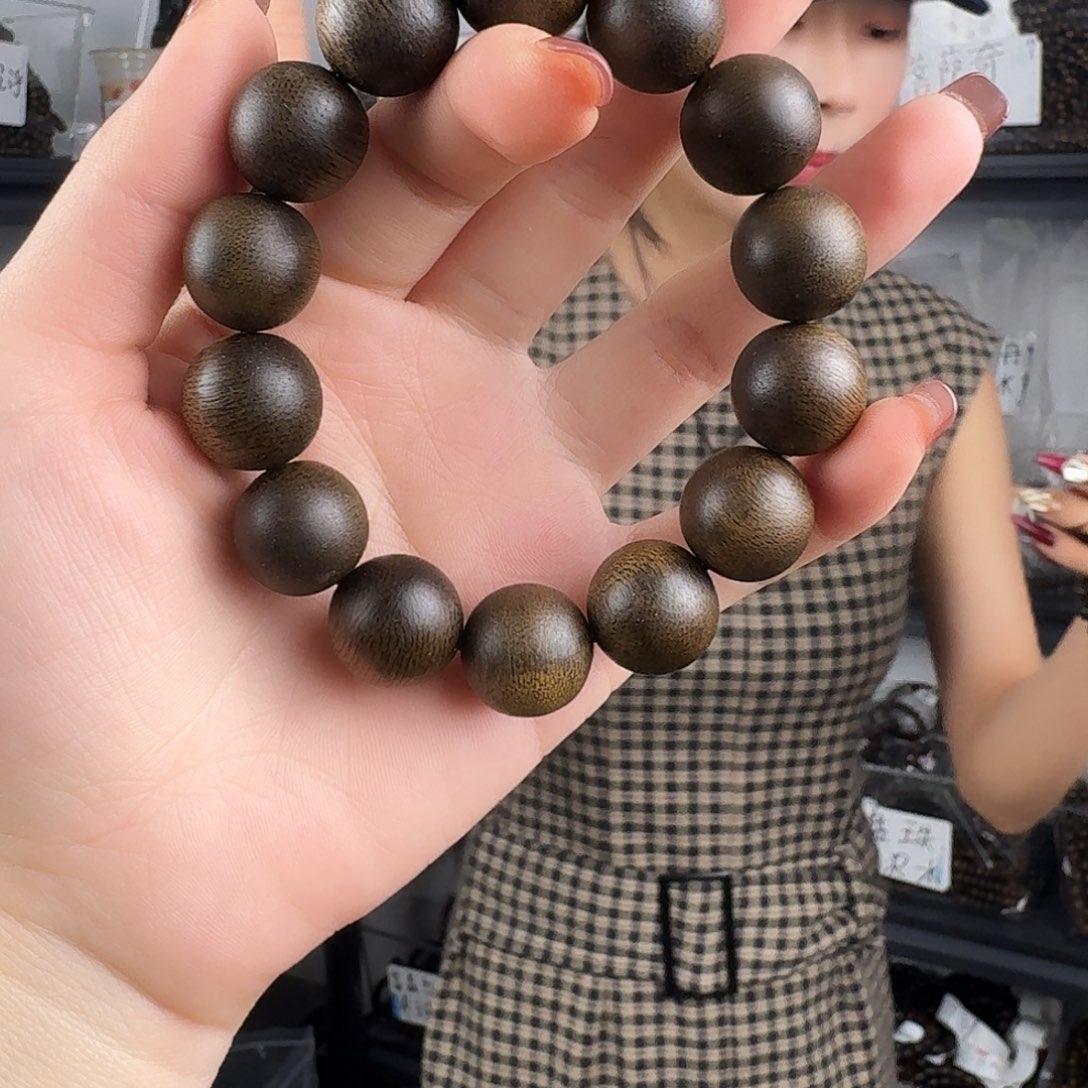 沉香香囊沉香绿棋圆珠单圈卡16发一沉水级