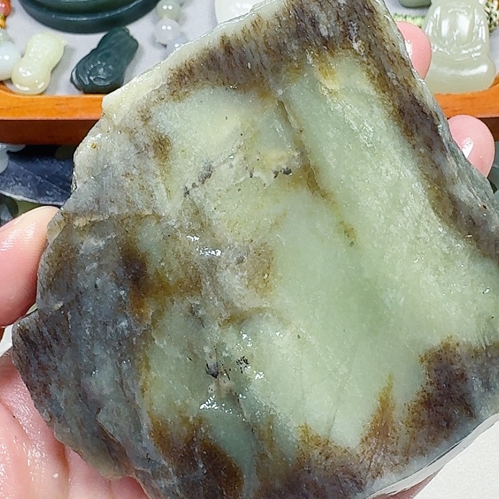 和田玉未镶嵌车挂