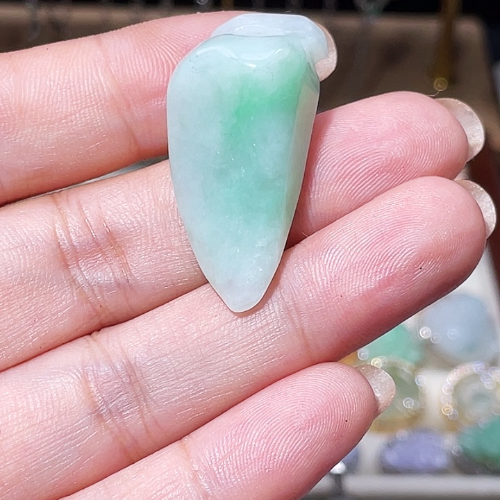 翡翠未镶嵌颈饰天然翡翠