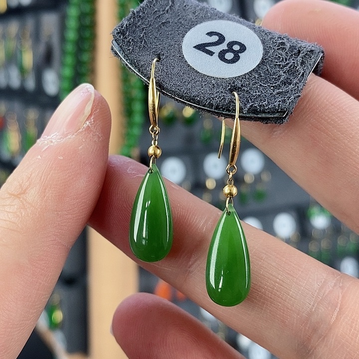 和田玉耳饰18K金镶嵌