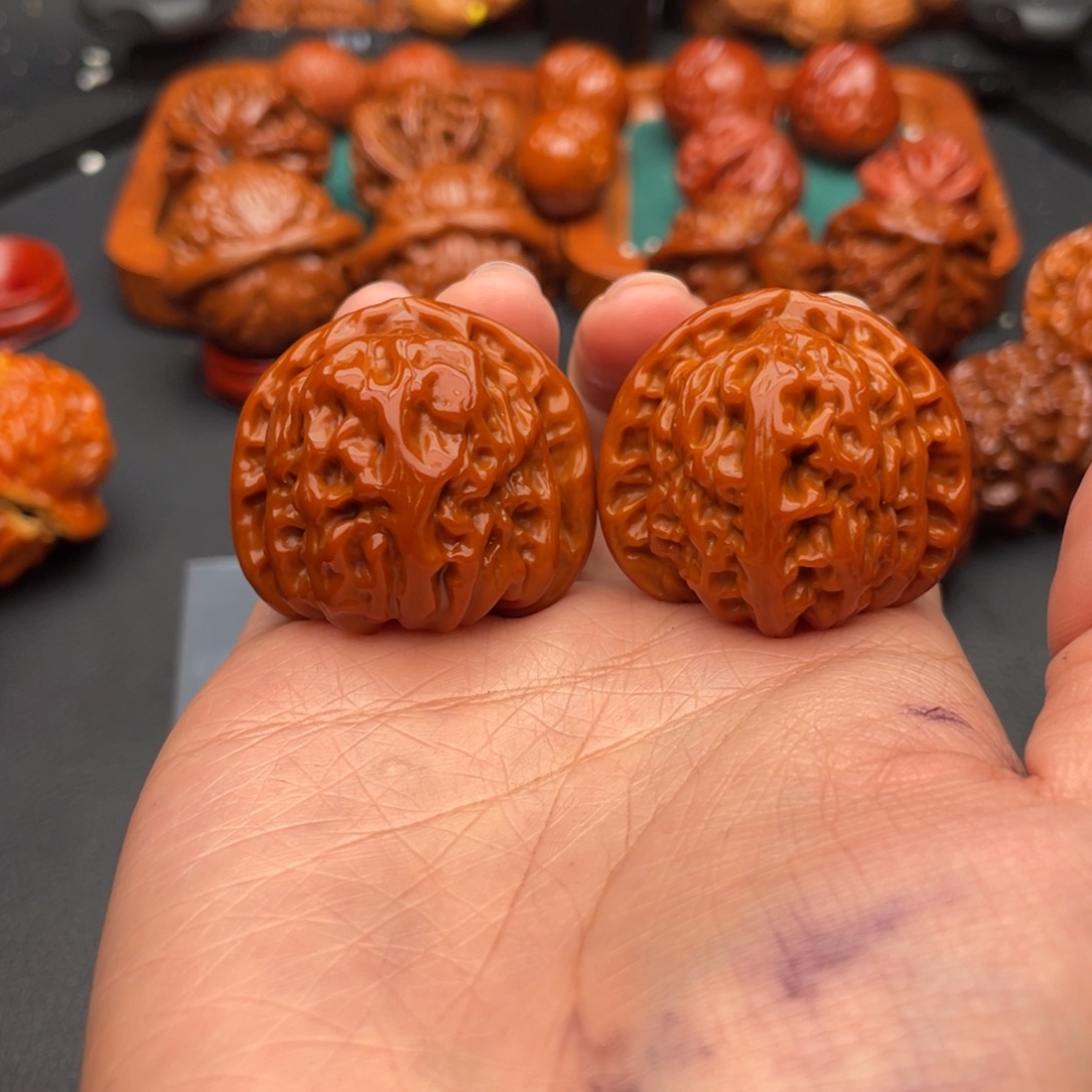 漫***端把件文玩核桃白狮子