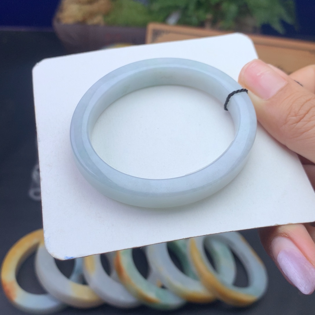 定制翡翠手镯未镶嵌