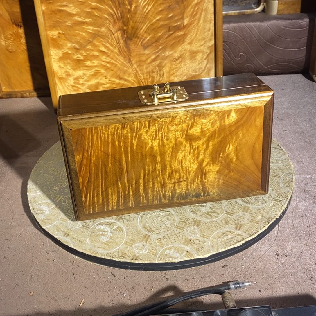 金丝楠用****2金丝楠木工艺品