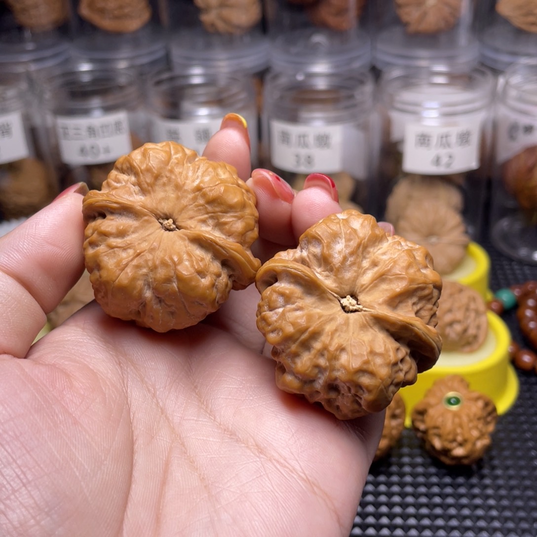 吊坠文玩核桃蛙饼