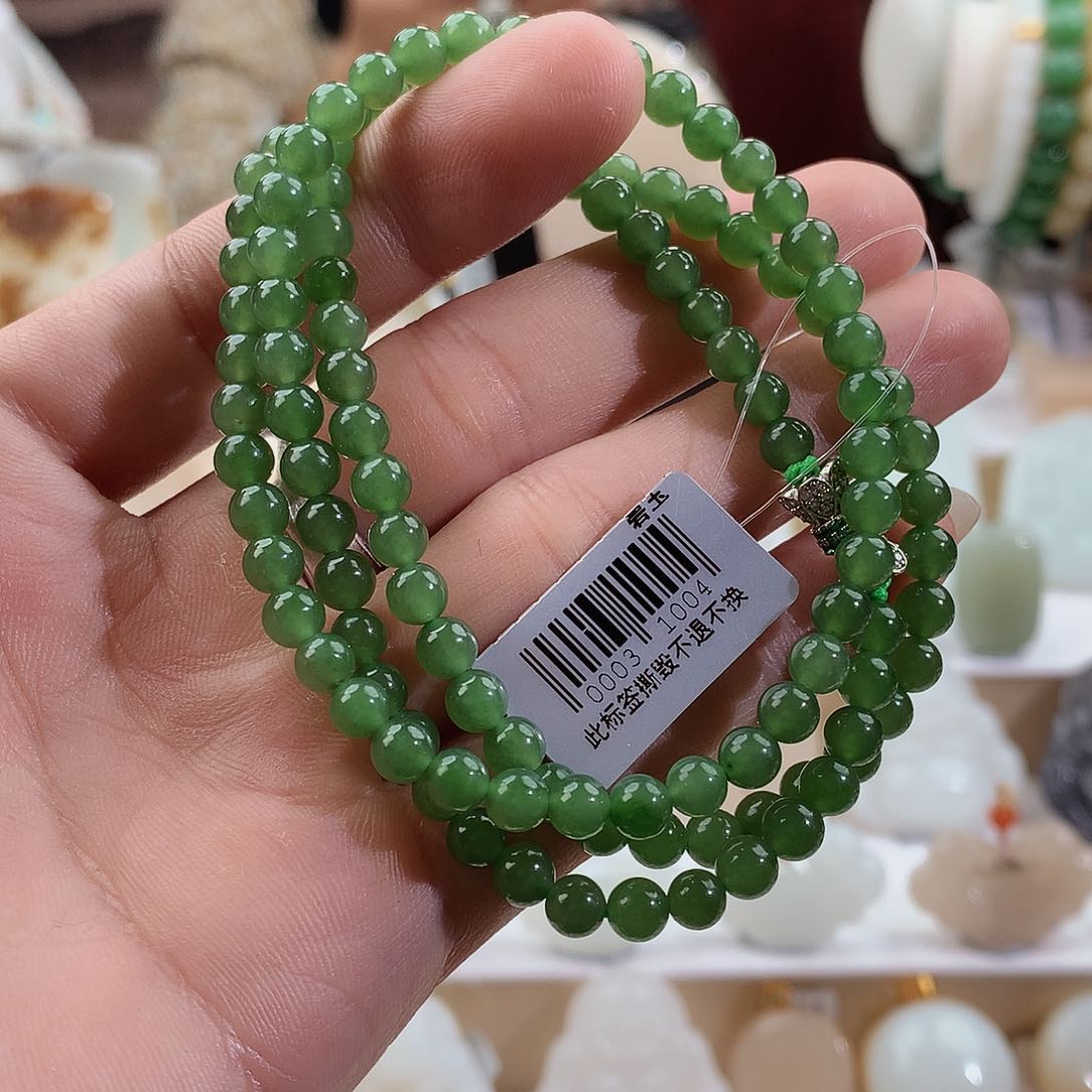 和田玉颈饰未镶嵌安****j