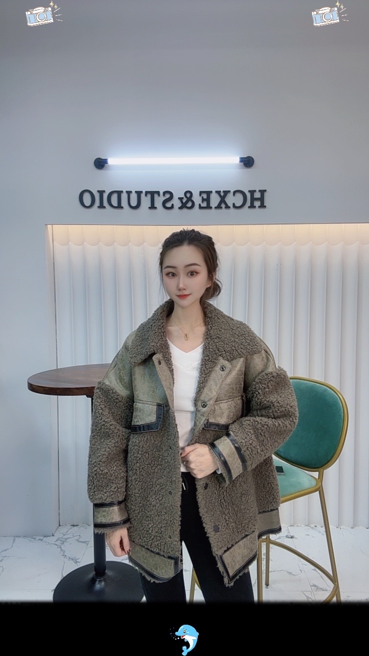 防风女冬季如图所示加厚短外套女装大衣百搭女士