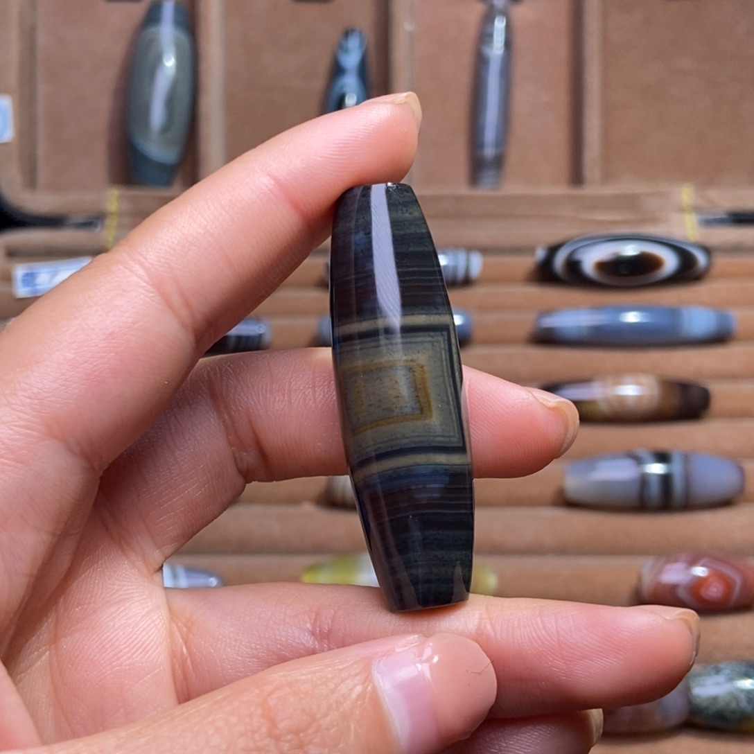 饭***伙玛瑙/玉髓未镶嵌颈饰