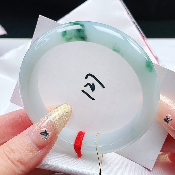 翡翠手镯未镶嵌54.5 正圈