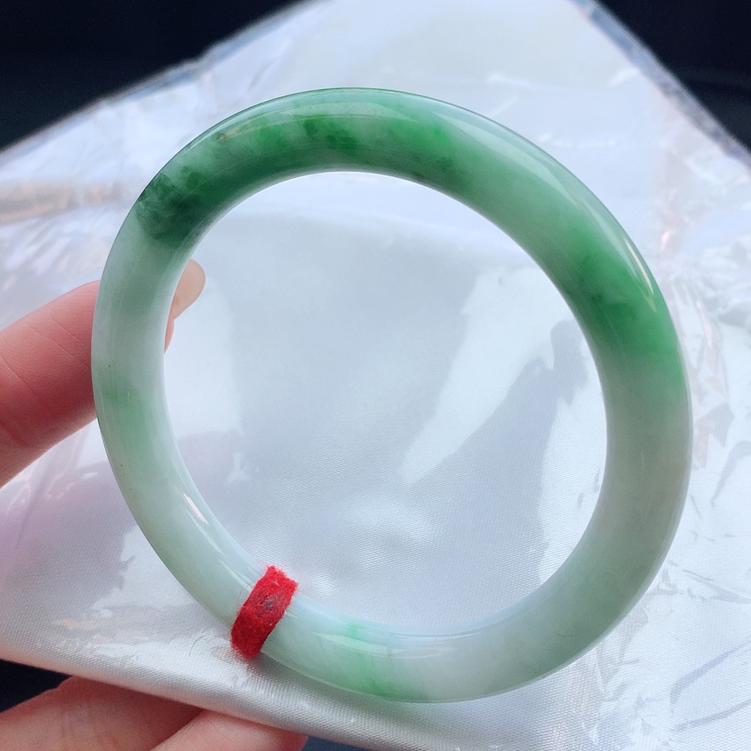 翡翠手镯未镶嵌54圆条882120