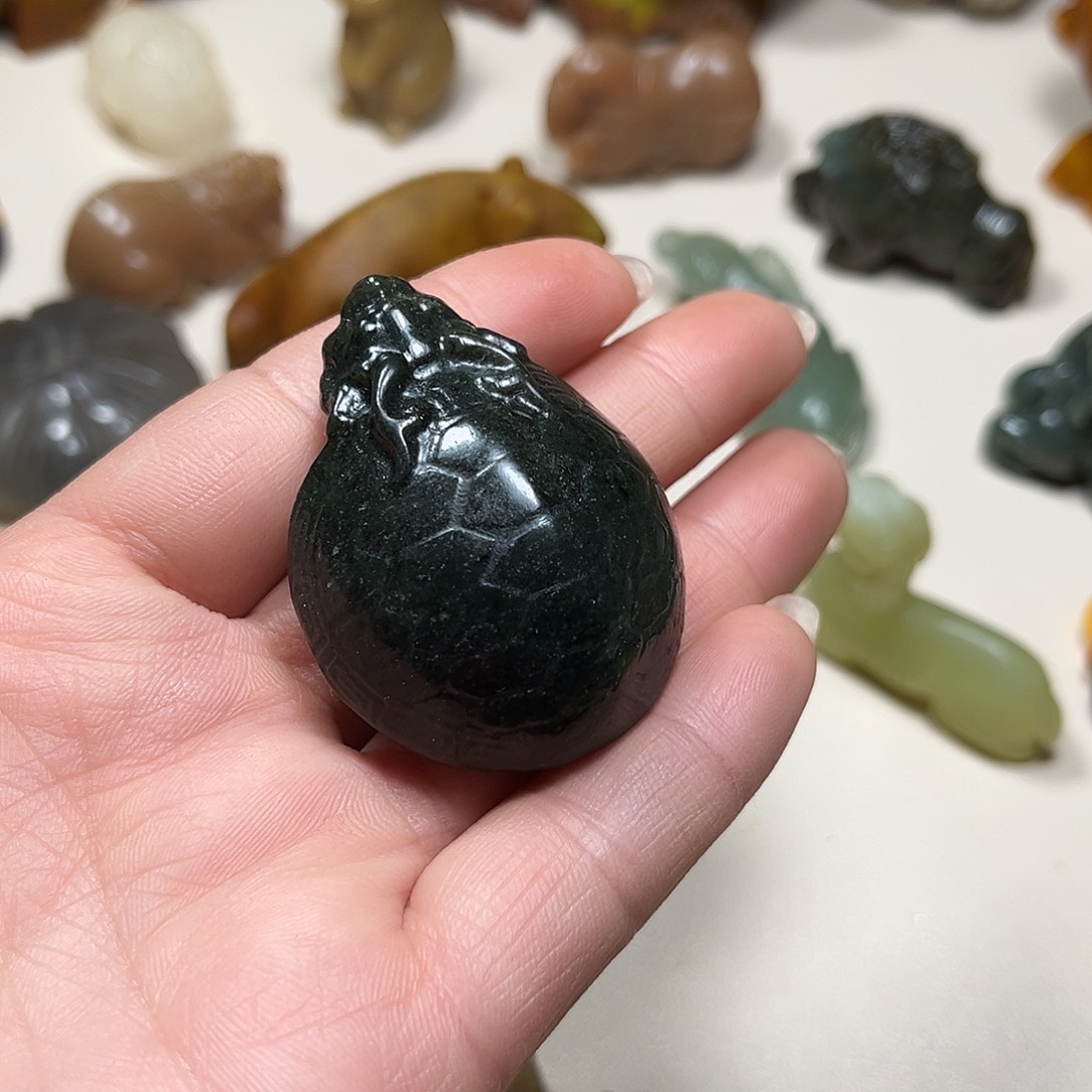 白玉菩提吊坠白玉菩提吊坠