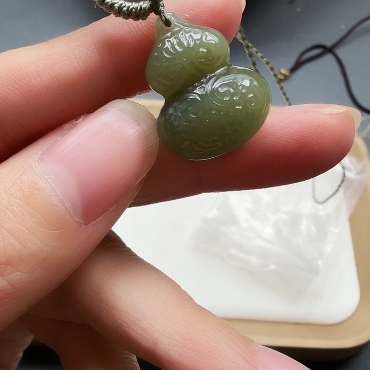 和田玉未镶嵌颈饰028