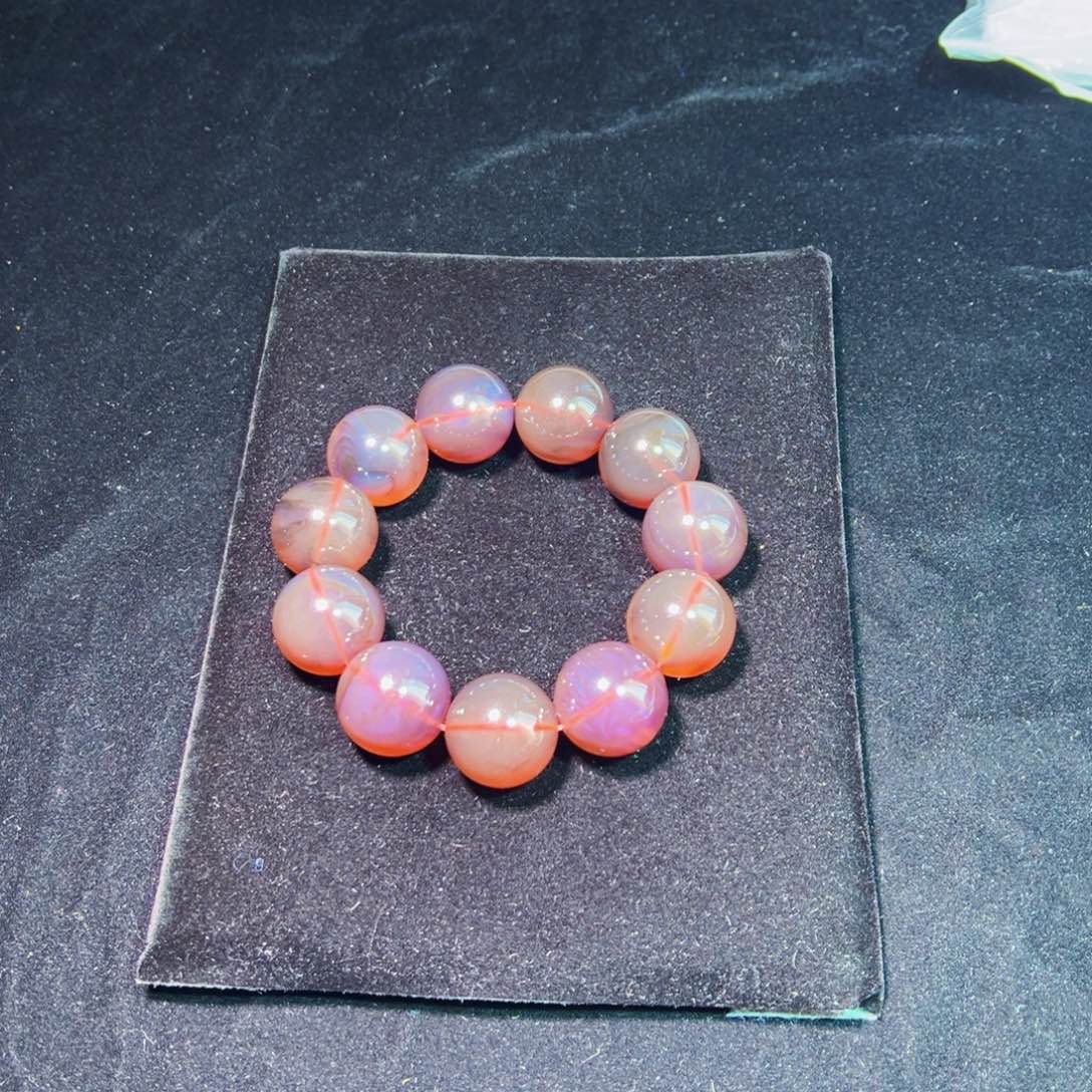 琥珀裸石未镶嵌缅甸琥珀多样性发货其中一件