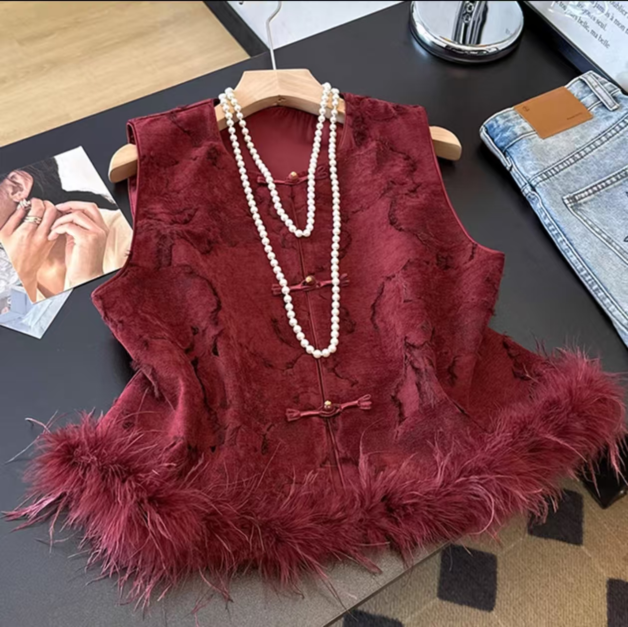 【加棉加厚】新中式提花盘扣马甲女2025国风坎肩叠穿时尚外搭马夹