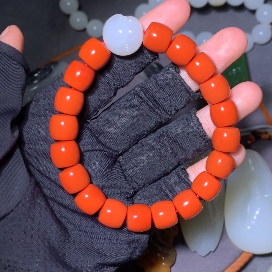 和田玉颈饰未镶嵌永****司