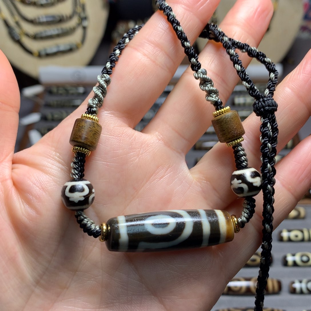 玛瑙/玉髓吊坠(赠链)未镶嵌