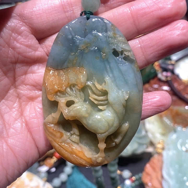 岫玉毛衣链未镶嵌
