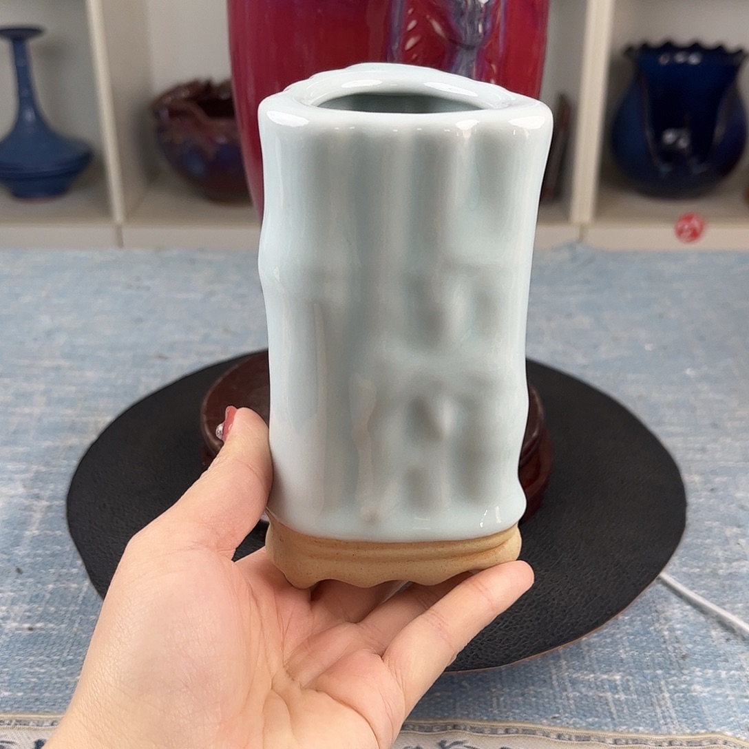 瓷片笔筒摆件精品