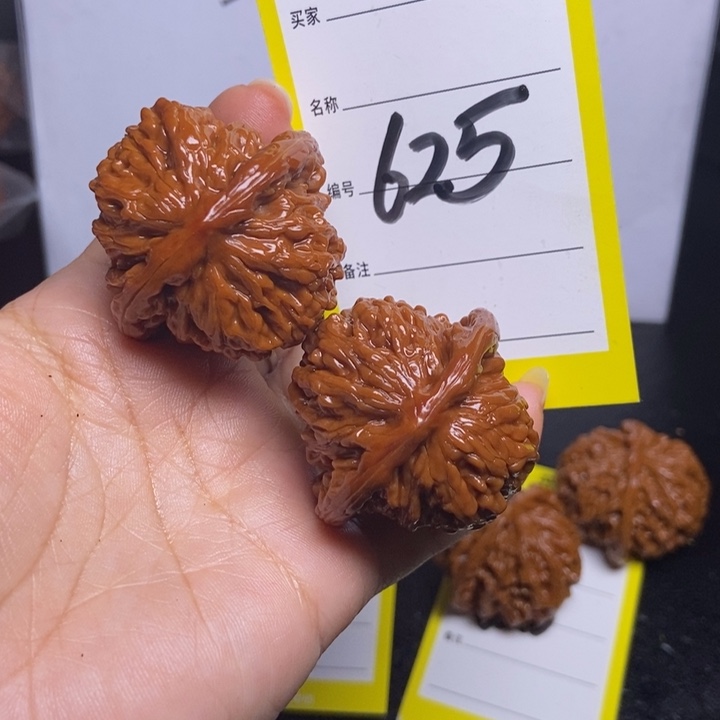 文玩核桃吊坠625/40四座楼反油