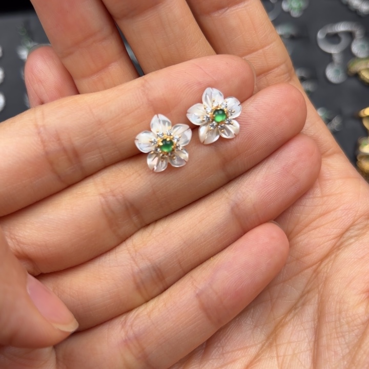 翡翠银S925镶嵌耳饰