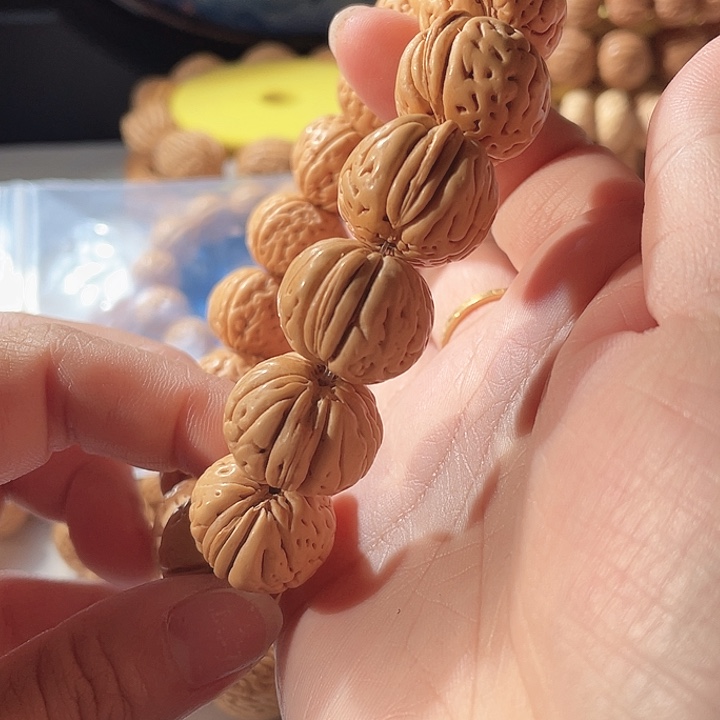 笑***吊坠桃核桃核手串树王24