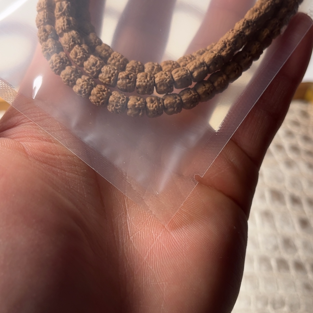 小***虎金刚菩提吊坠藏切佛手108尺寸7+