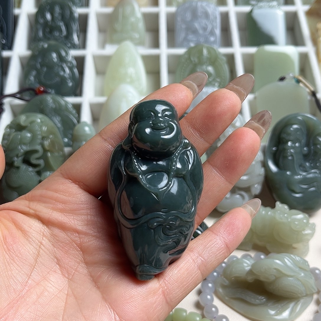 和田玉未镶嵌挂件蓝**鸥