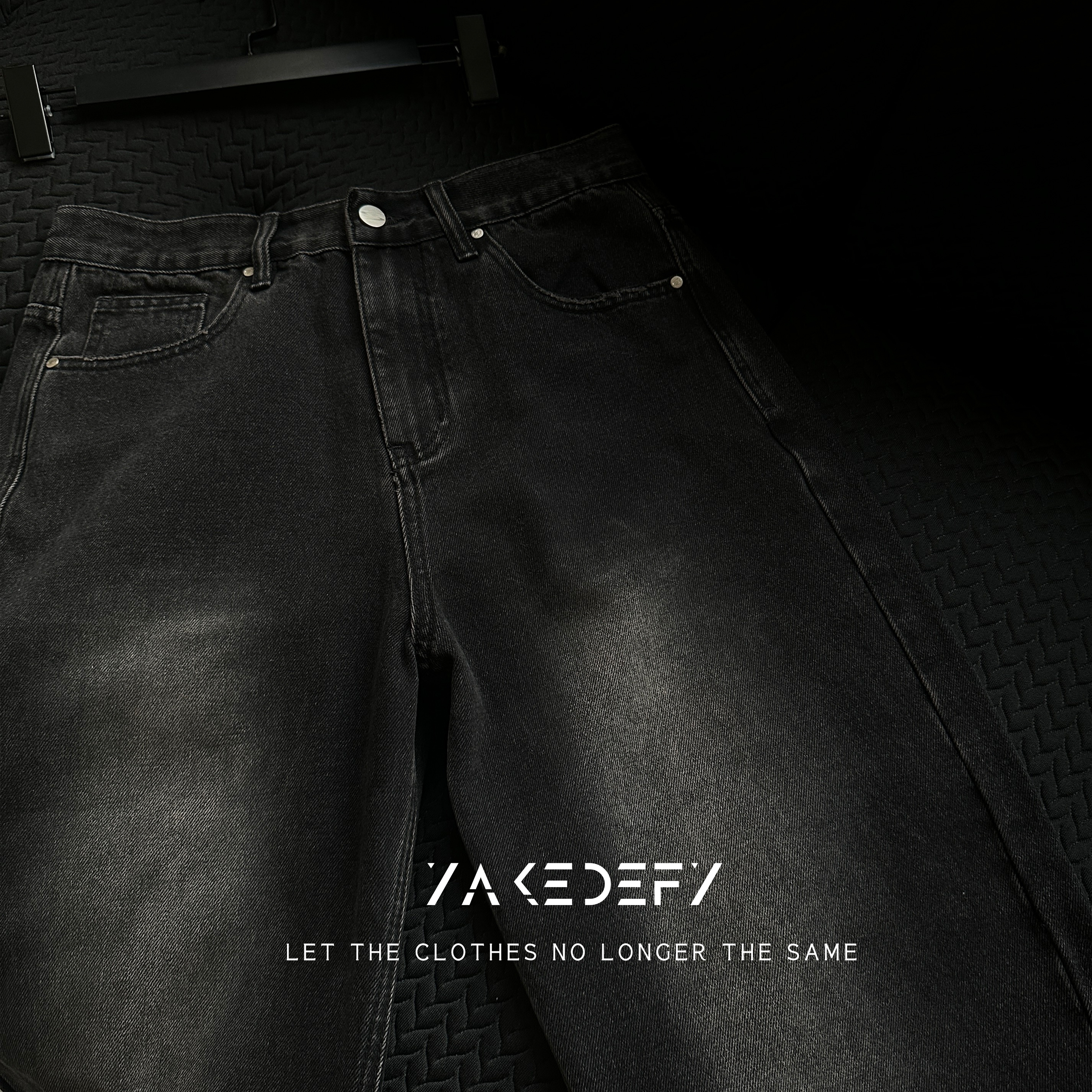 YAKEDEFY | 高级黑色渐变手工擦色 水洗时尚百搭直筒潮流牛仔裤