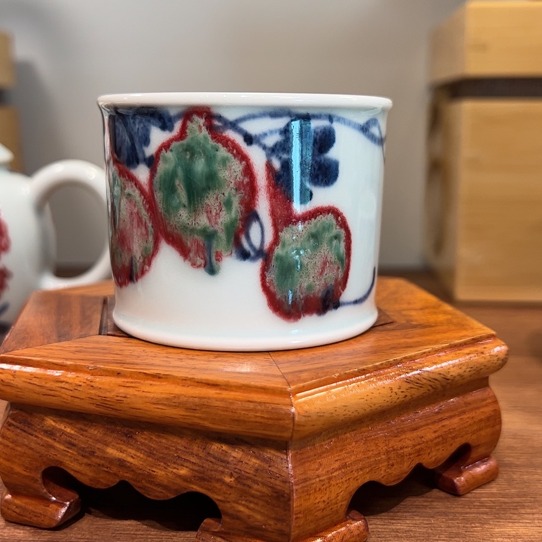 君***僧青花釉里红多福杯