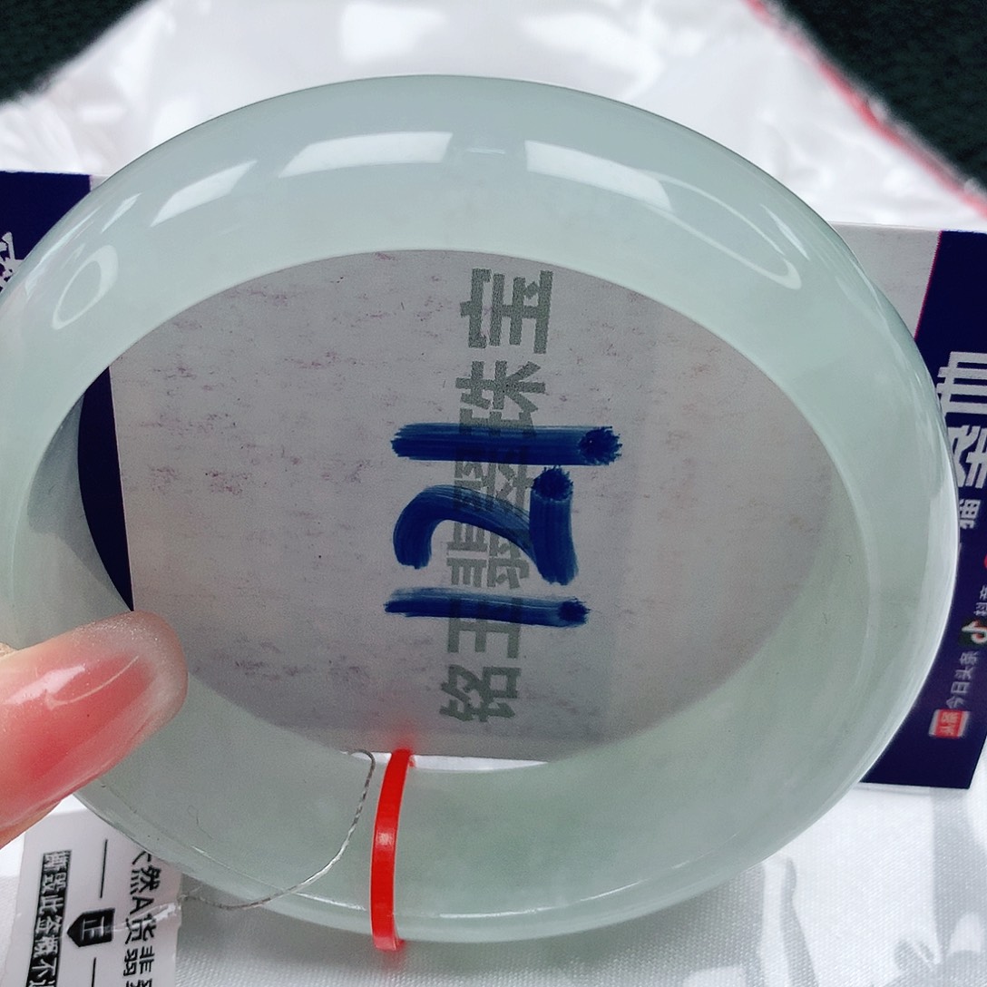 翡翠手镯未镶嵌缅甸天然a货翡翠
