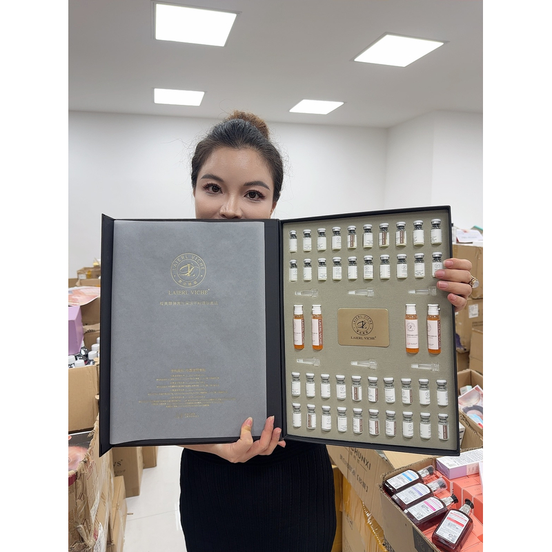 收孔孔 苞苞资深者 苞苞印子 一扫而空 小鬼子冻干粉精华