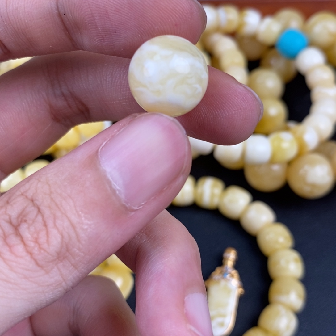 琥珀未镶嵌珠宝奇石59