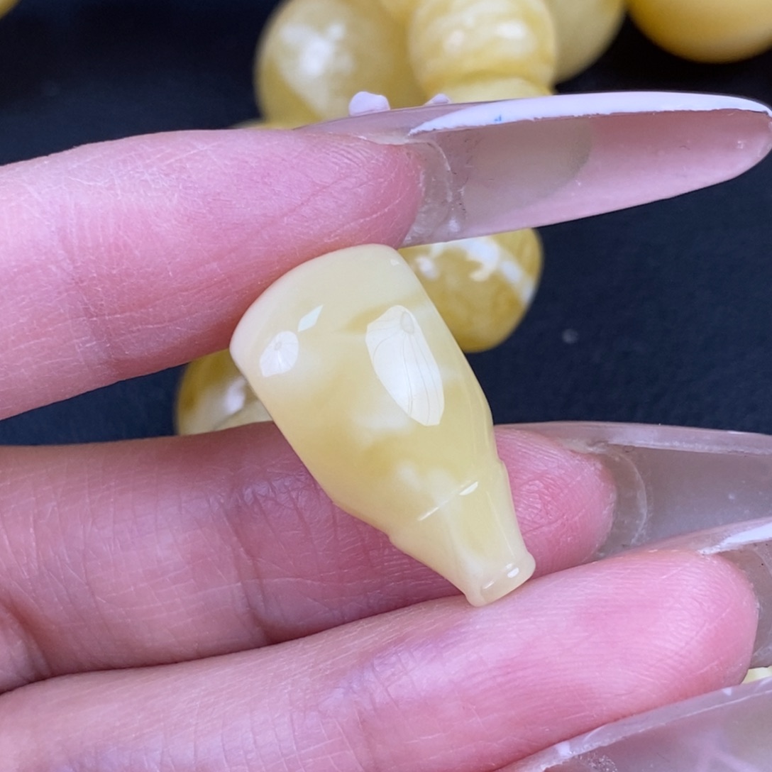 琥珀未镶嵌珠宝奇石219