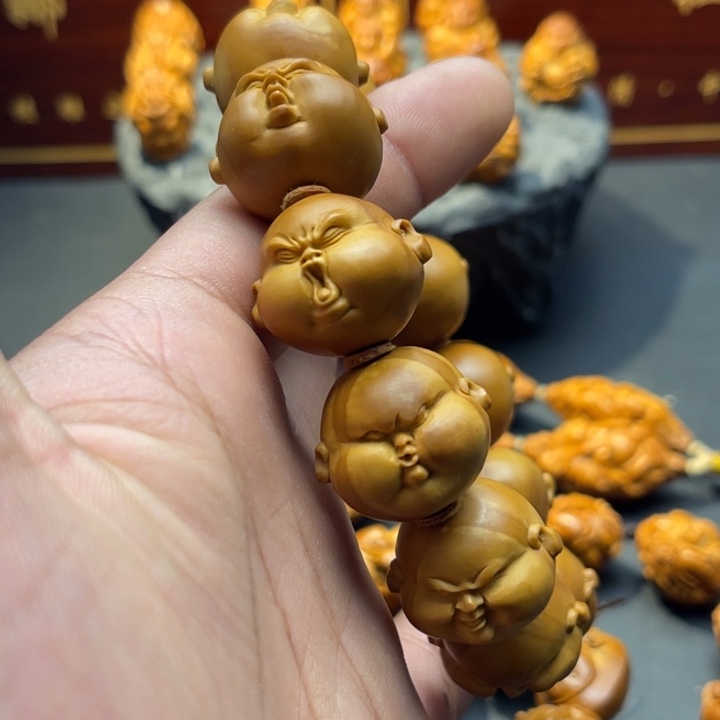 吊坠橄榄核人生百态