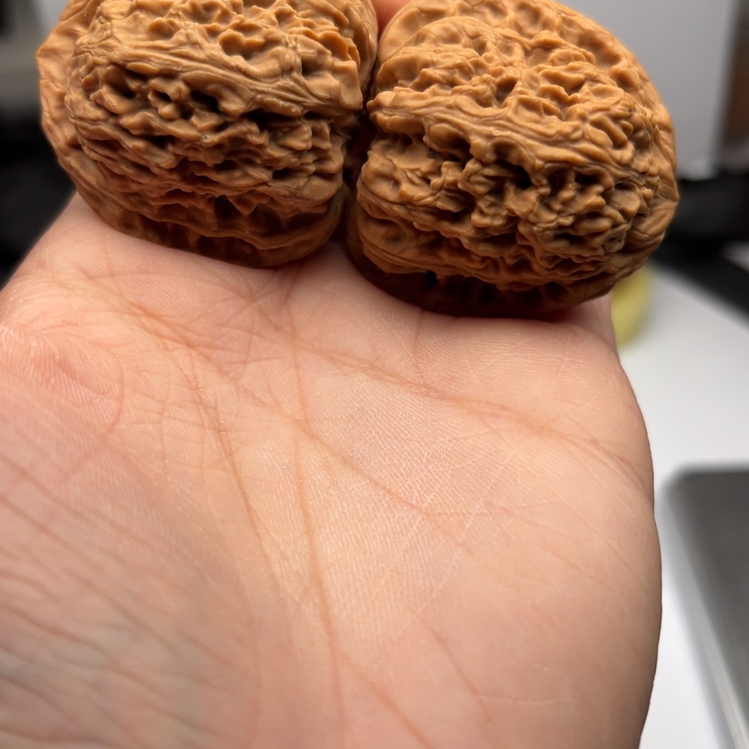 文玩核桃吊坠南疆39