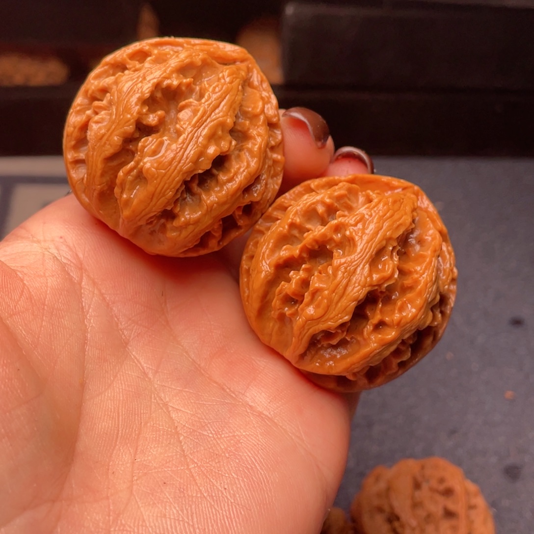 用***0桃核吊坠秦岭核桃40